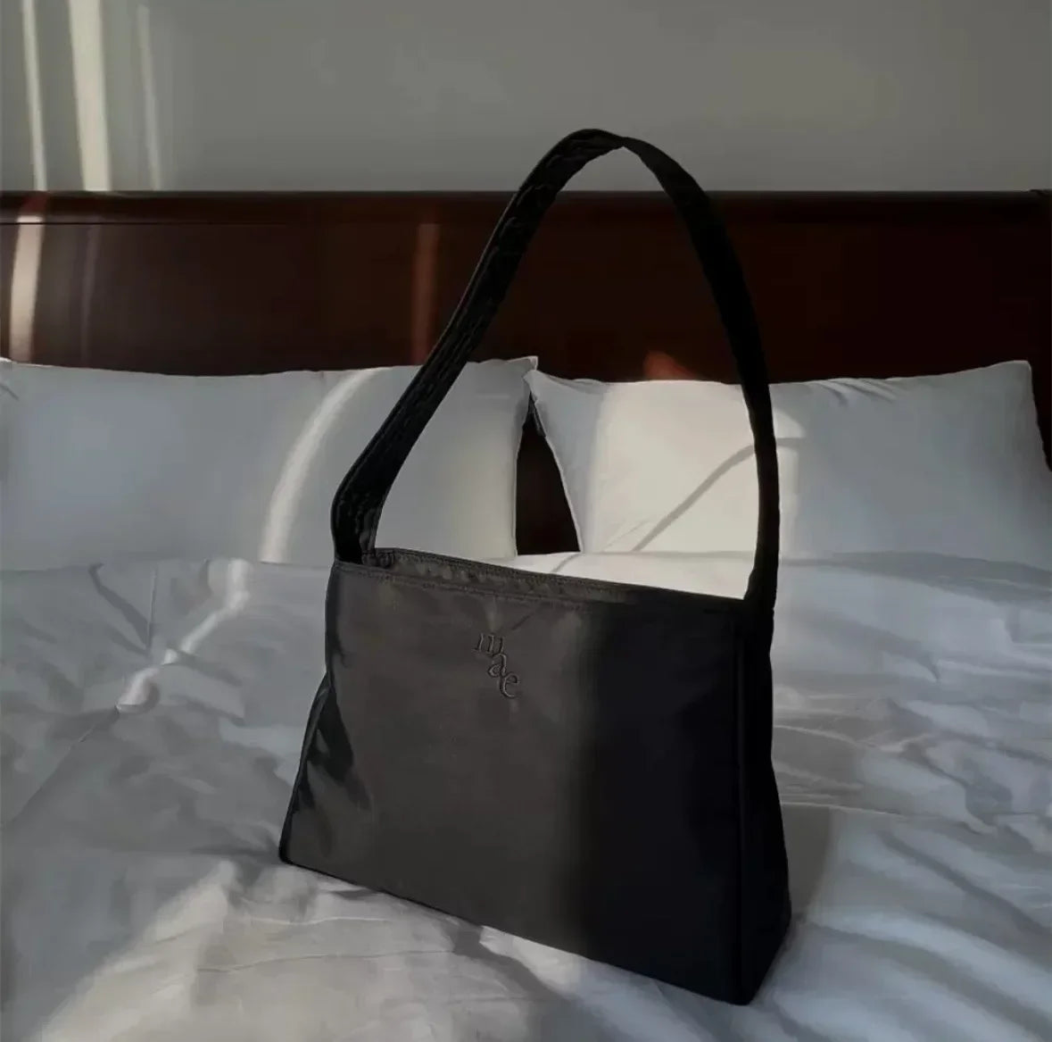Korean Style Fashion Tote Bag, Underarm Nylon Embroidered Handbag for Women's Simple Shoulder bag