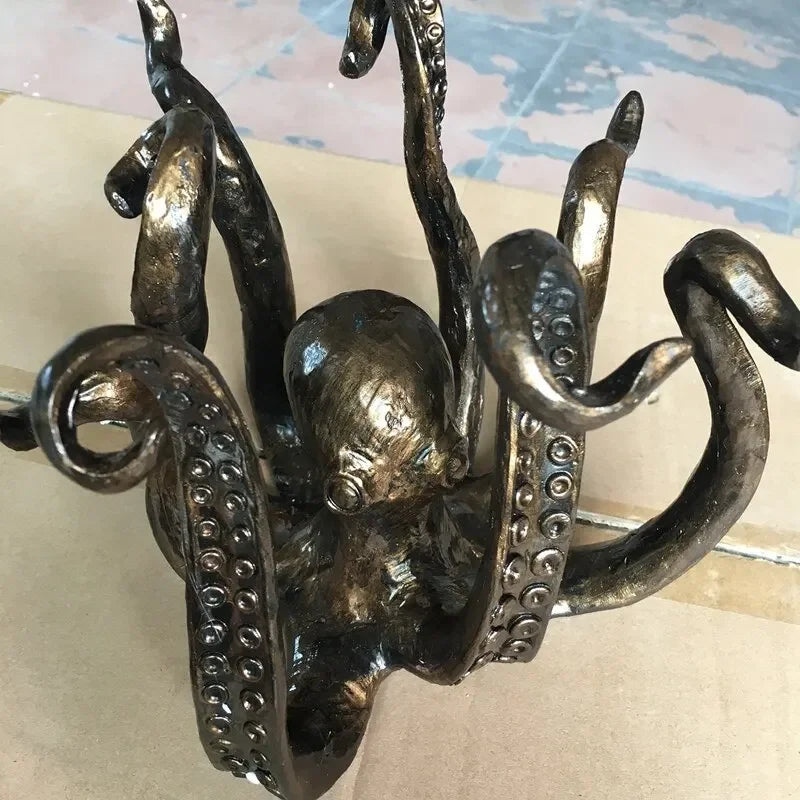 Octopus Statue Resin Octopus Sculpture Crafts Octopus Mug Holder Fun Cast Cup Holder Jewelry Holder Desktop Home Decoration