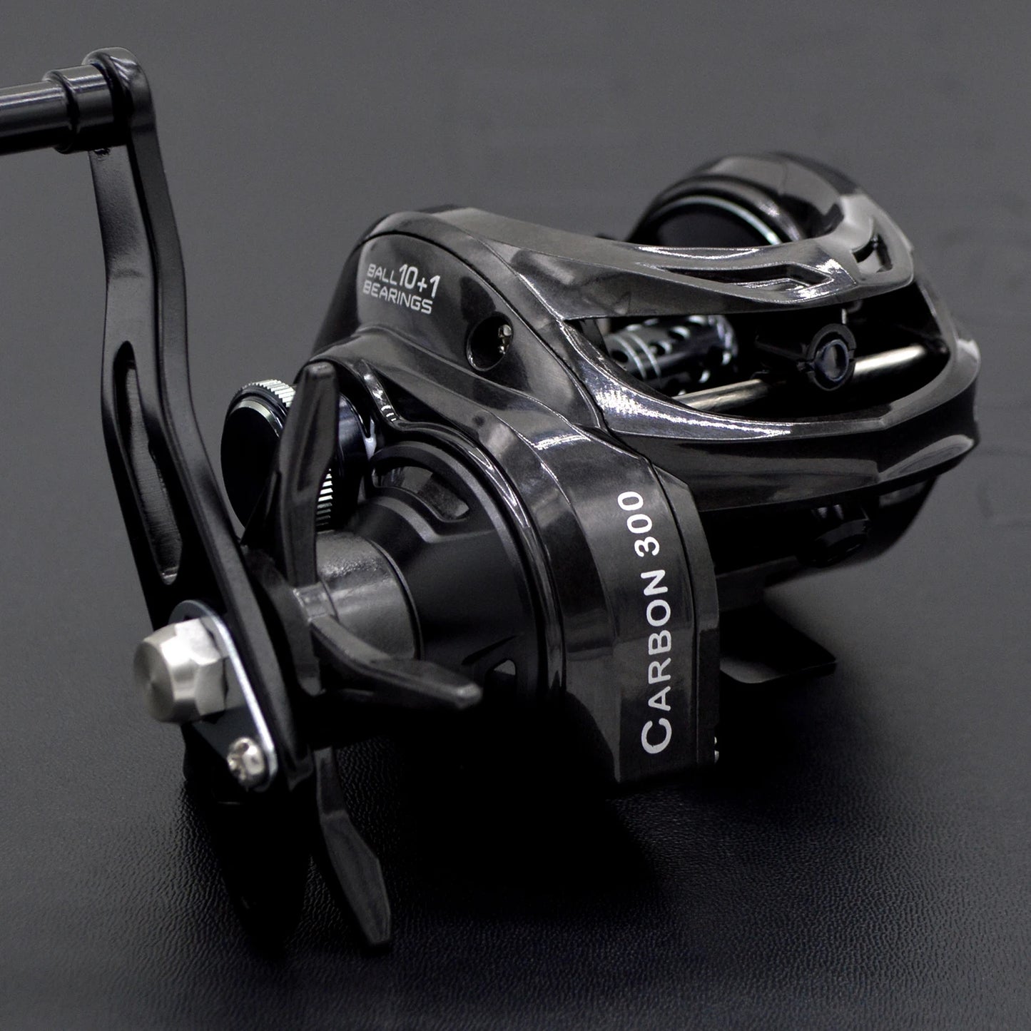 CAMEKOON Size 300 Baitcaster Reel Lightweight Carbon Frame Baitcasting Coil Magnetic Brake 10 Bearings Saltwater Casting Fsihing